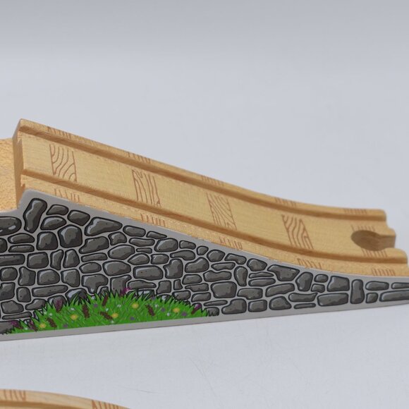 Arched Cobble Stone Bridge Overpass 3 Piece Thomas & Friends Wooden Railway 15in - Picture 6 of 8